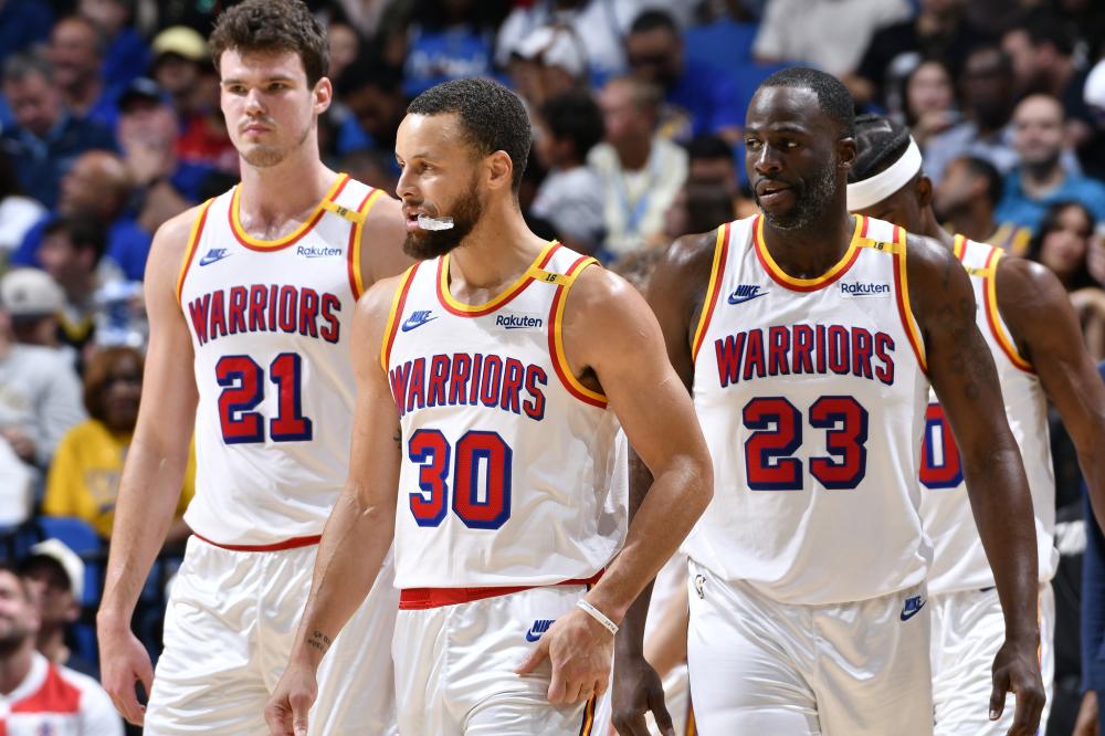 富的后卫将 富的后卫将