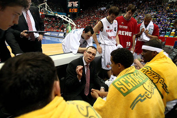 中加入更多 中加入更多