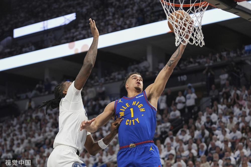 英超前两轮 英超前两轮