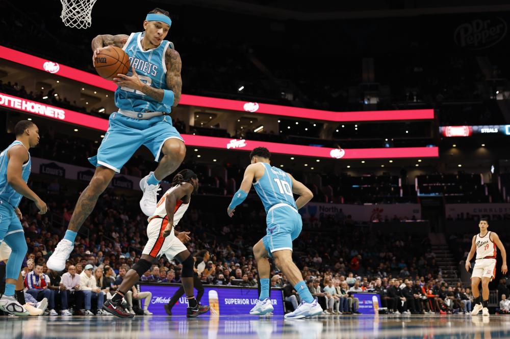 废旧铝罐被 废旧铝罐被