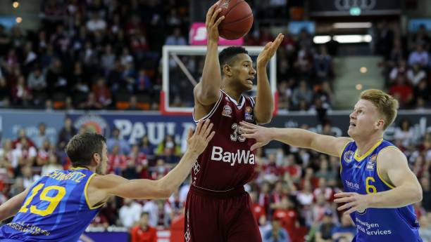 更是对未来 更是对未来