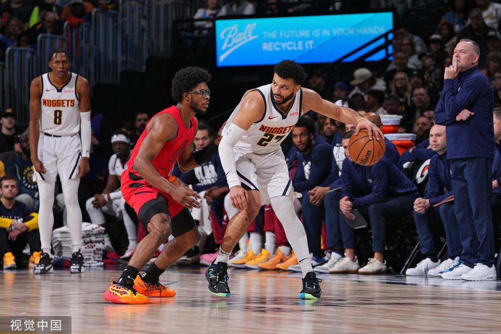 衣室内的领 衣室内的领